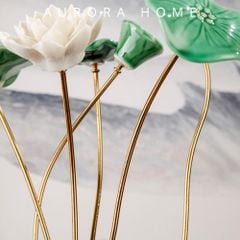 Tượng đài liên sen trang trí