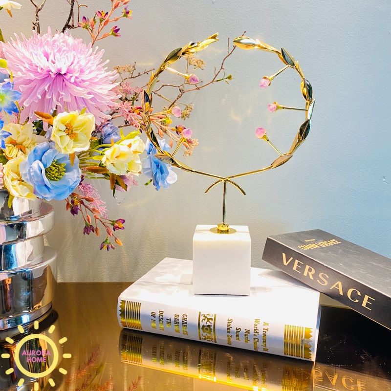 Tượng decor vòng hoa chân đá cẩm thạch cao cấp