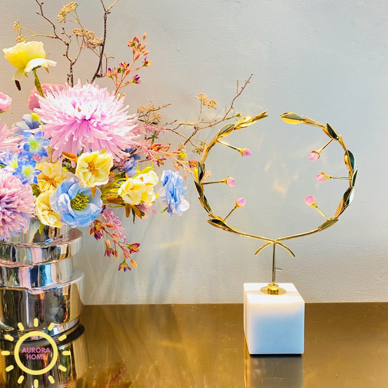 Tượng decor vòng hoa chân đá cẩm thạch cao cấp