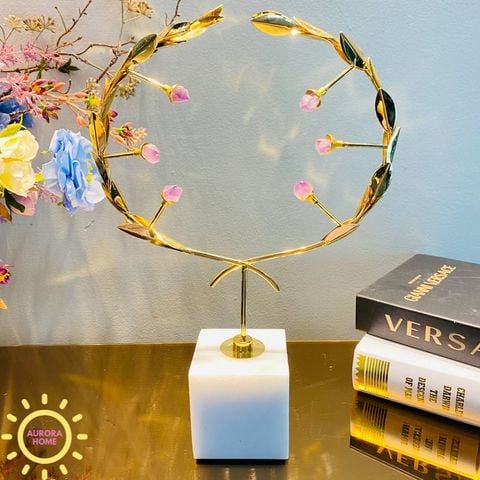 Tượng decor vòng hoa chân đá cẩm thạch cao cấp