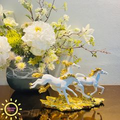 Tượng decor ngựa phi đường dài vàng ánh kim cao cấp