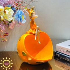 Tượng decor cô gái đựng khăn giấy, bánh kẹo cao cấp