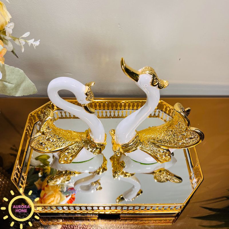 Tượng decor cặp thiên nga Bernadina vàng kim cao cấp