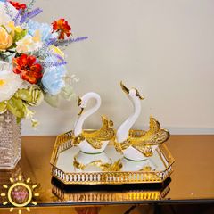 Tượng decor cặp thiên nga Bernadina vàng kim cao cấp