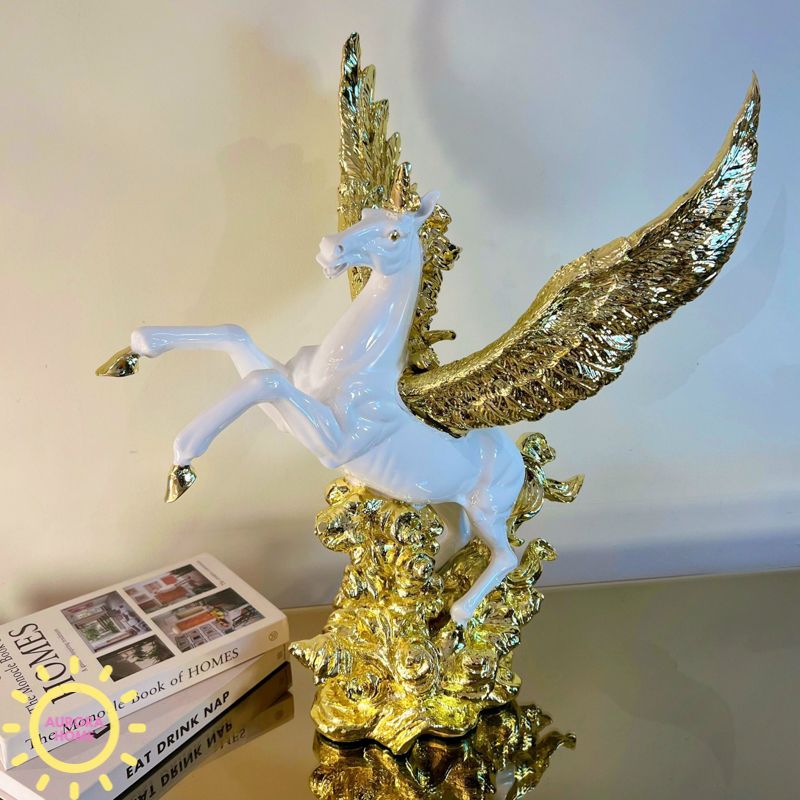 Tượng decor ngựa Bạch Mã tung cánh khổng lồ cao cấp