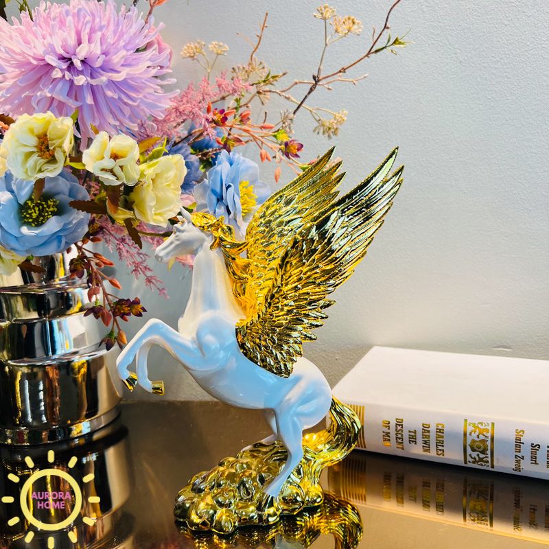 Tượng decor ngựa bạch mã tung cánh cao cấp