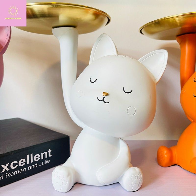 Tượng mèo thần tài kê đĩa