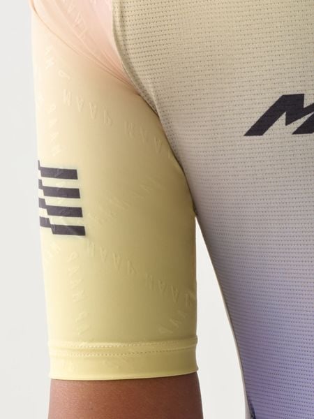 Women's Blurred Out Pro Hex Jersey 2.0