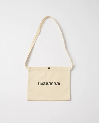 Musette Fingerscrossed