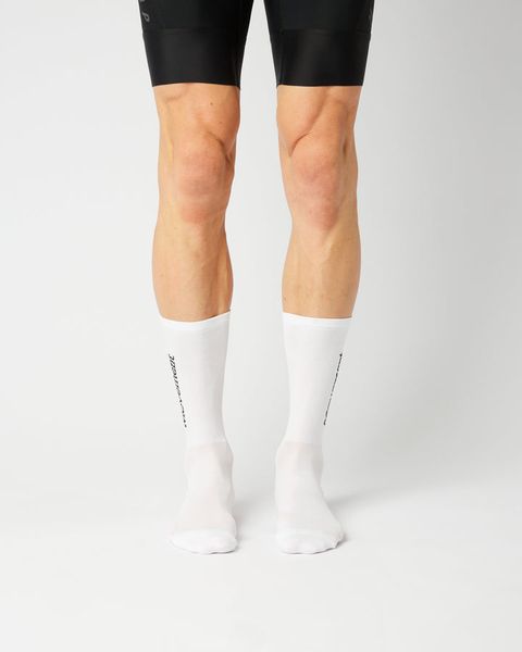 Classic Movement Type White Sock