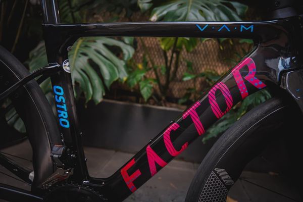 Frameset Factor OSTRO VAM Disc Giro (Premium Package Frame)