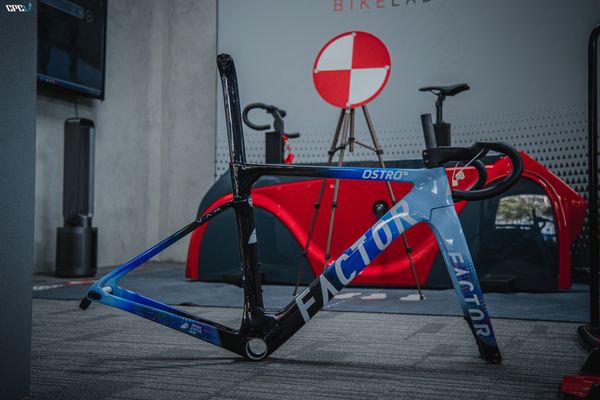 Frameset OSTRO V.A.M (Premium Package Frame)