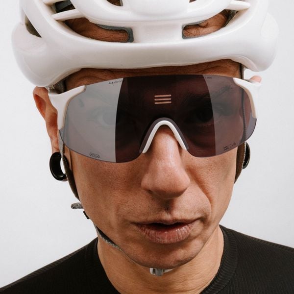 Mắt Kính JUMBO WHITE