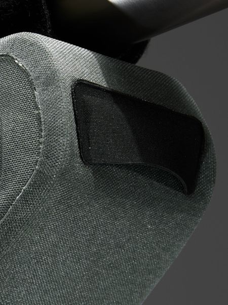 MAAP x Apidura Frame Pack 4L