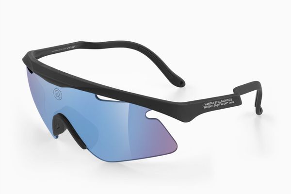 Mắt kính MANTRA BLACK