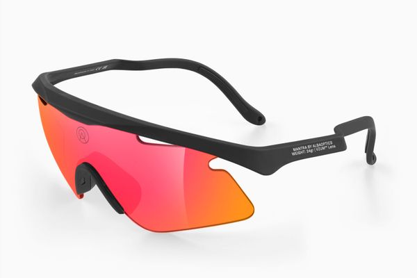 Mắt kính MANTRA BLACK