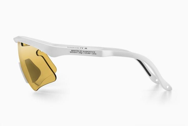 Mắt kính MANTRA WHITE