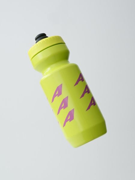 Evade Bottle SS25
