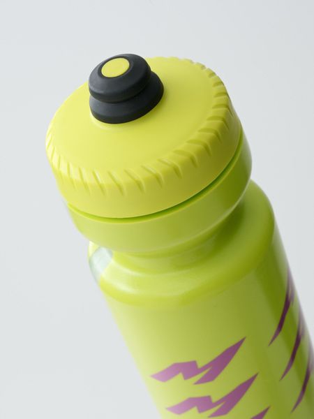 Evade Bottle SS25