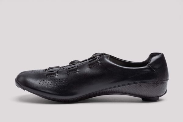 Giày Nimbl ULTIMATE Black Out
