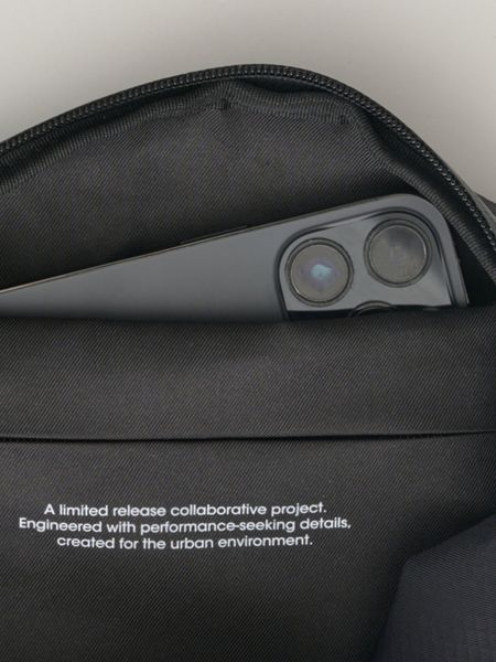 maap&côte&ciel Sling Bag