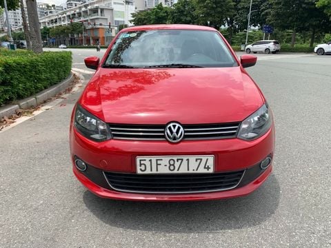Volkswagen Polo Sedan