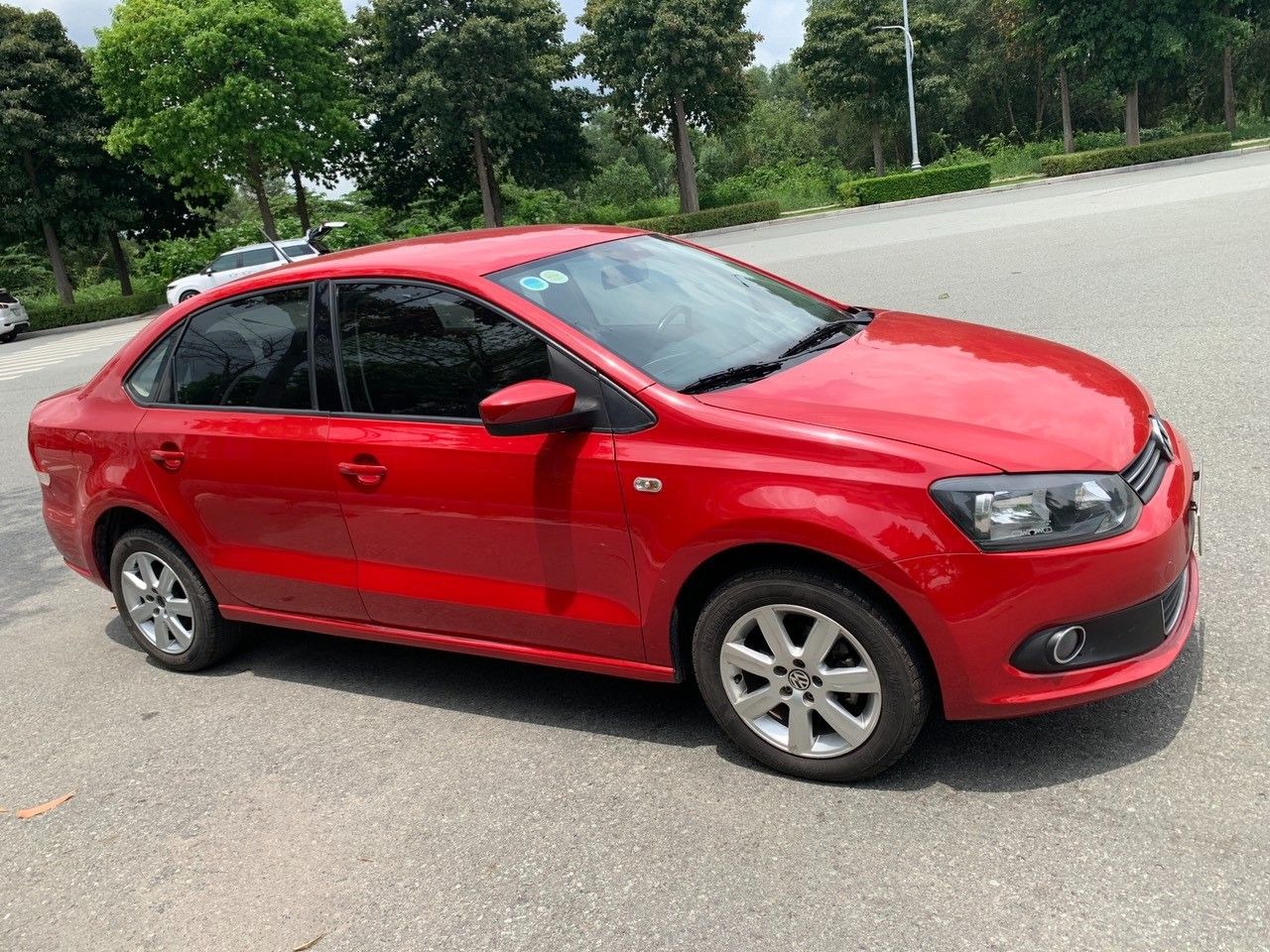  Volkswagen Polo Sedan 