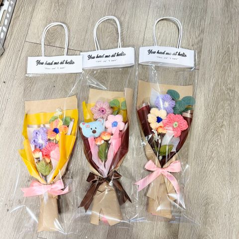  Hoa Hồng Mini Trang Trí Quà Tặng – Bó 1 Hoa / 3 Hoa / 3 Hoa Len / 5 Bông / Có Gấu – Quà Tặng Dễ Thương Cho Bé & Người Thân 