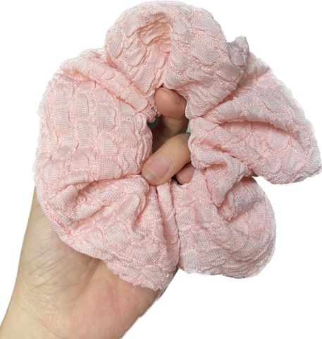  CỘT TÓC VOAN CTB04 – NHẸ NHÀNG, NỮ TÍNH VÀ SIÊU XINH 