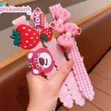  Băng đô dán 04 Bé Gái K154 – Set Dâu Hồng Siêu Kẹo Ngọt 