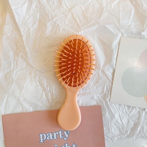  Lược Tròn LTT52 – Gỡ Rối Êm Mượt, Tạo Kiểu Dễ Dàng Mỗi Ngày 