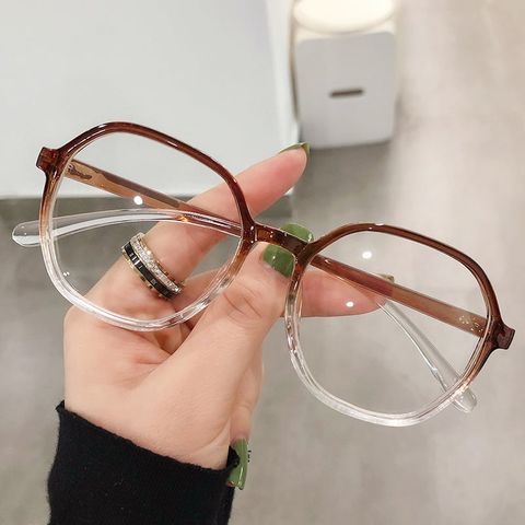  MẮT KÍNH MK066 – GỌNG NÂU PHỐI TRONG SIÊU TRENDY 