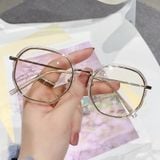  Mắt kính MK077 