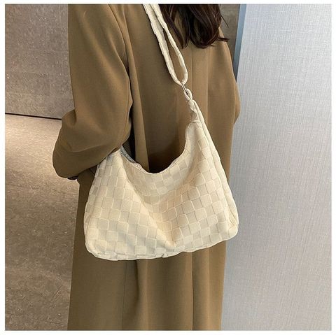  ✨ Túi Đeo Vai GenZ Mềm Mịn 5000 – Phong Cách Năng Động, Nhỏ Gọn Cực Xinh ✨ 