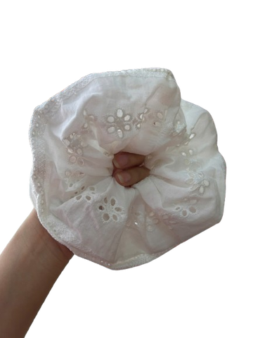  Cột tóc xô hàn CTB01 