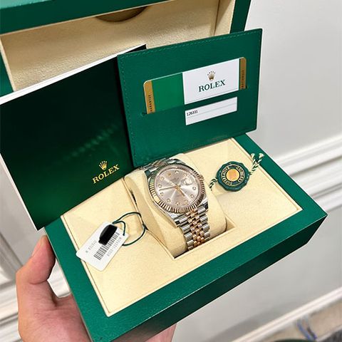  Đồng Hồ Rolex Datejust 41 126331 tia hồng Mặt Số Sundust - Cọc số Kim Cương 