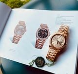  Đồng Hồ Rolex Day-Date 40 228235 Mặt Số Sundust - Cọc số Kim Cương 