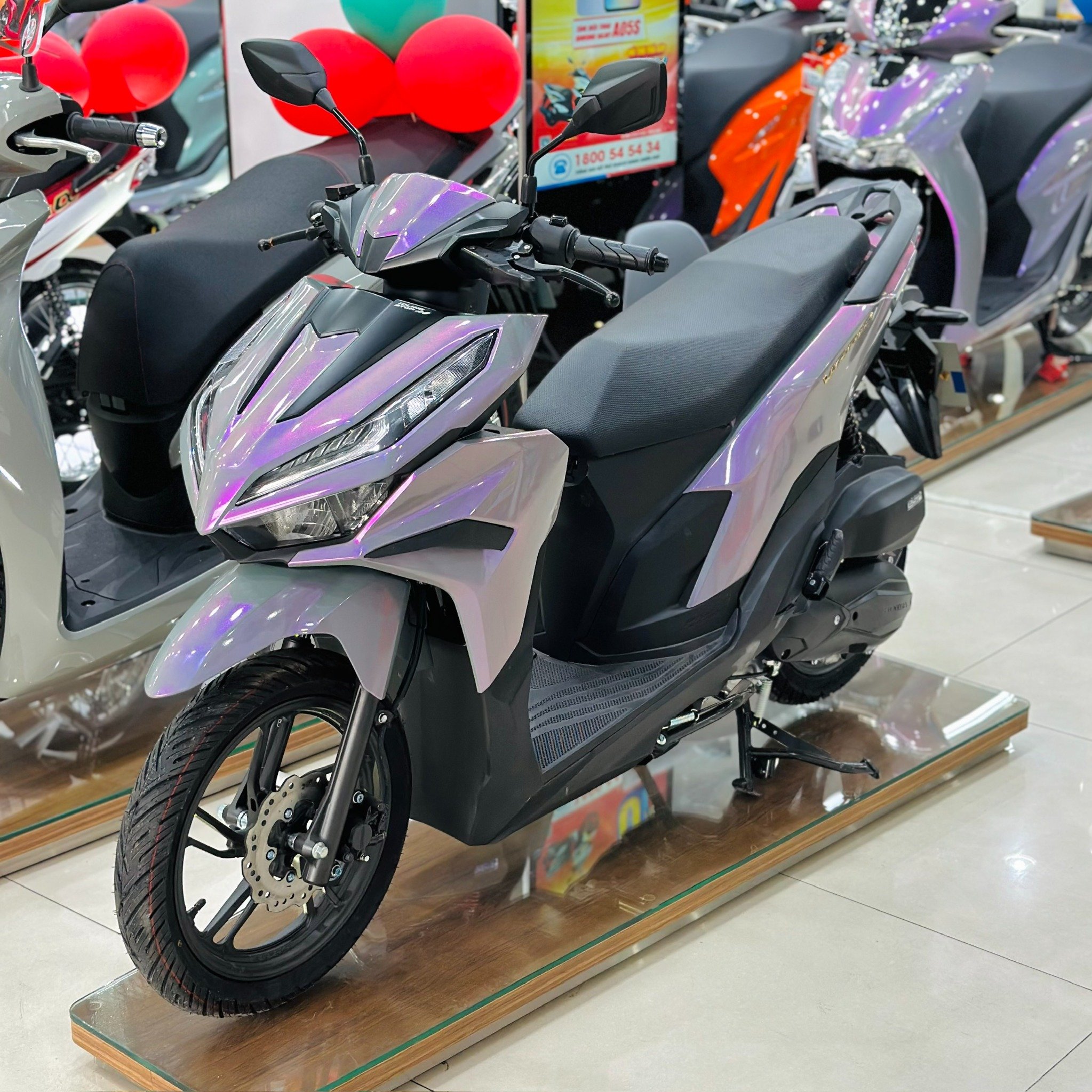 VARIO 125 TÍM CHUYỂN SẮC