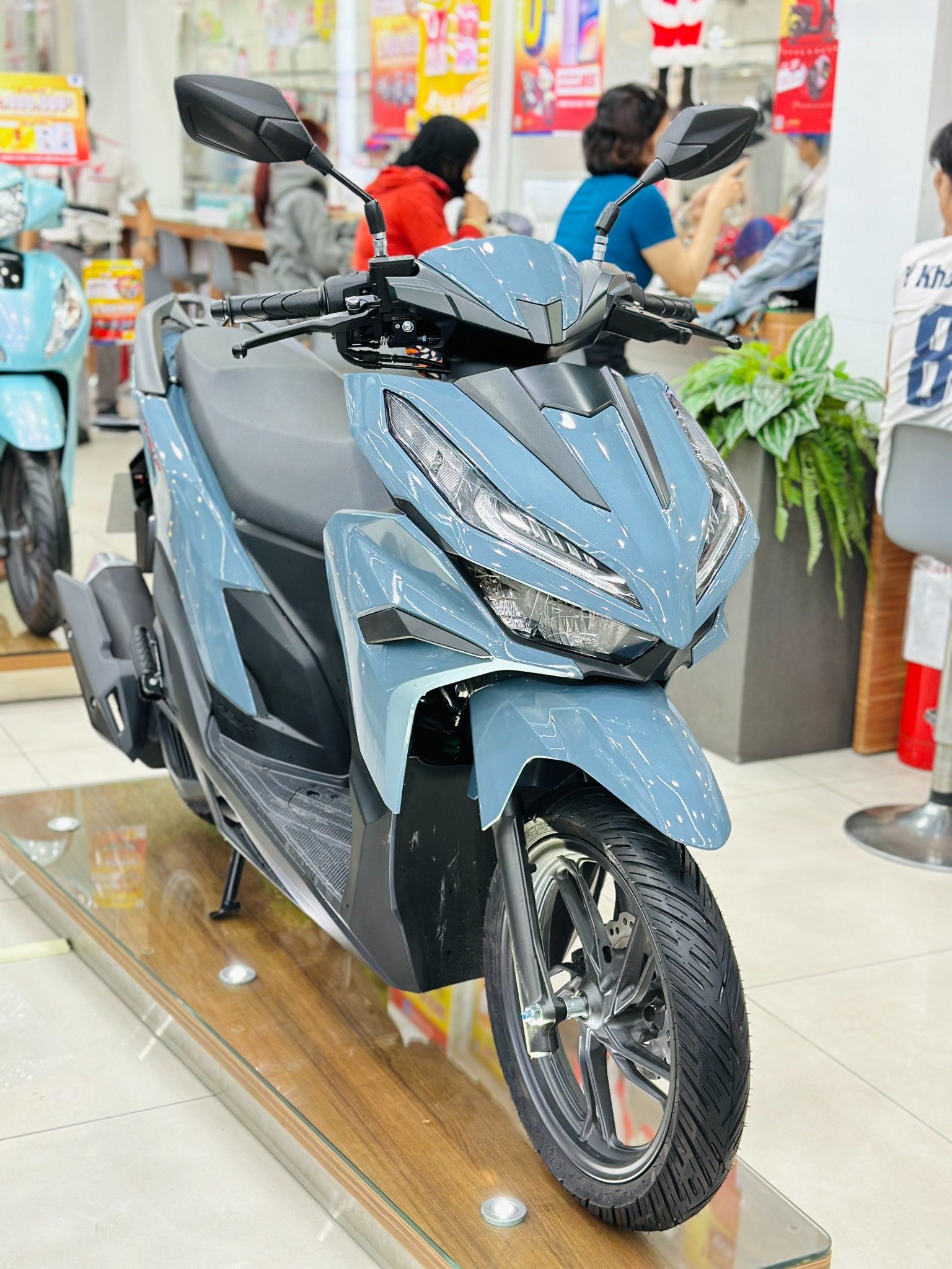 VARIO 125 XANH XI MĂNG