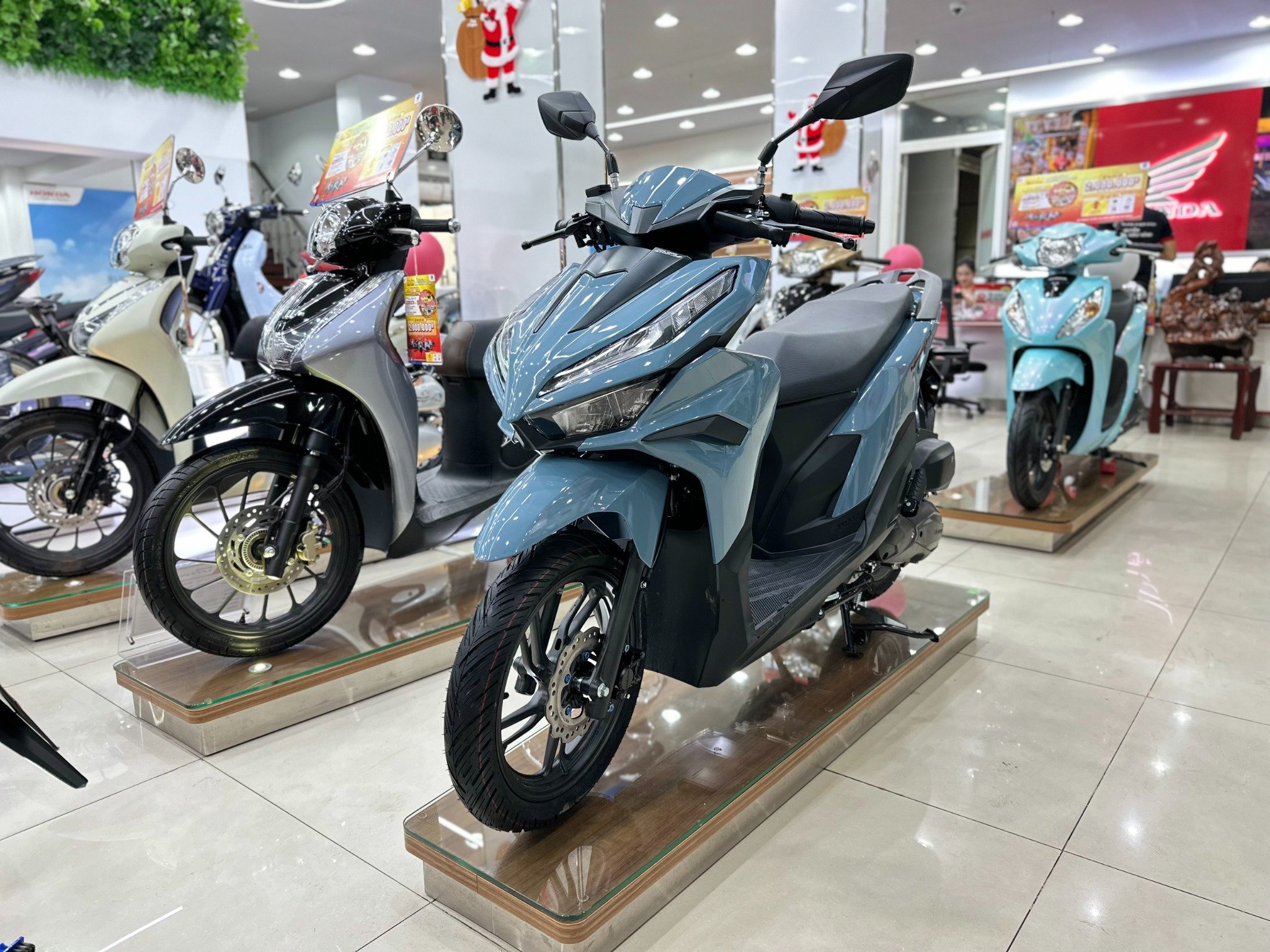 VARIO 125 XANH XI MĂNG