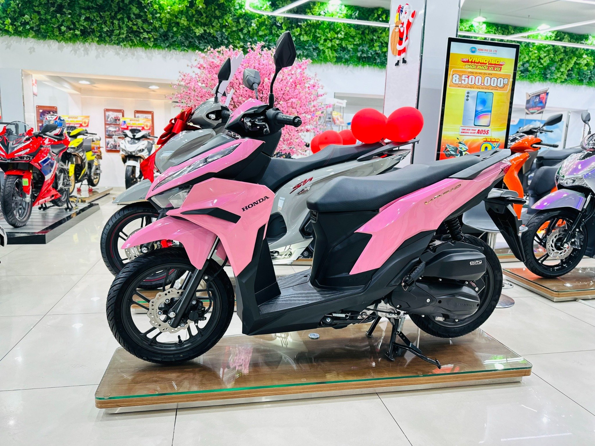 VARIO 125 HỒNG PASTEL