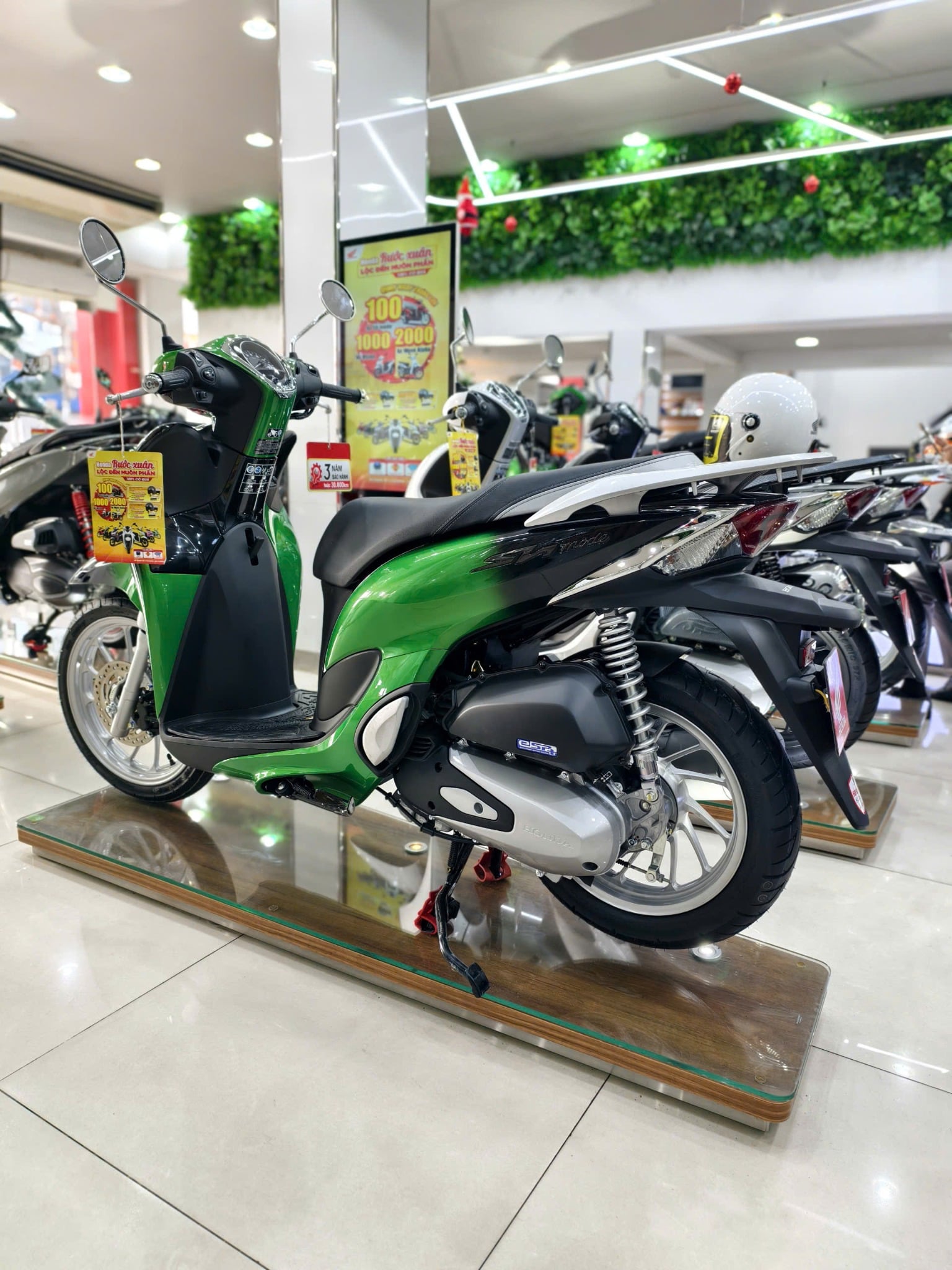 SH MODE XANH LOANG ĐEN