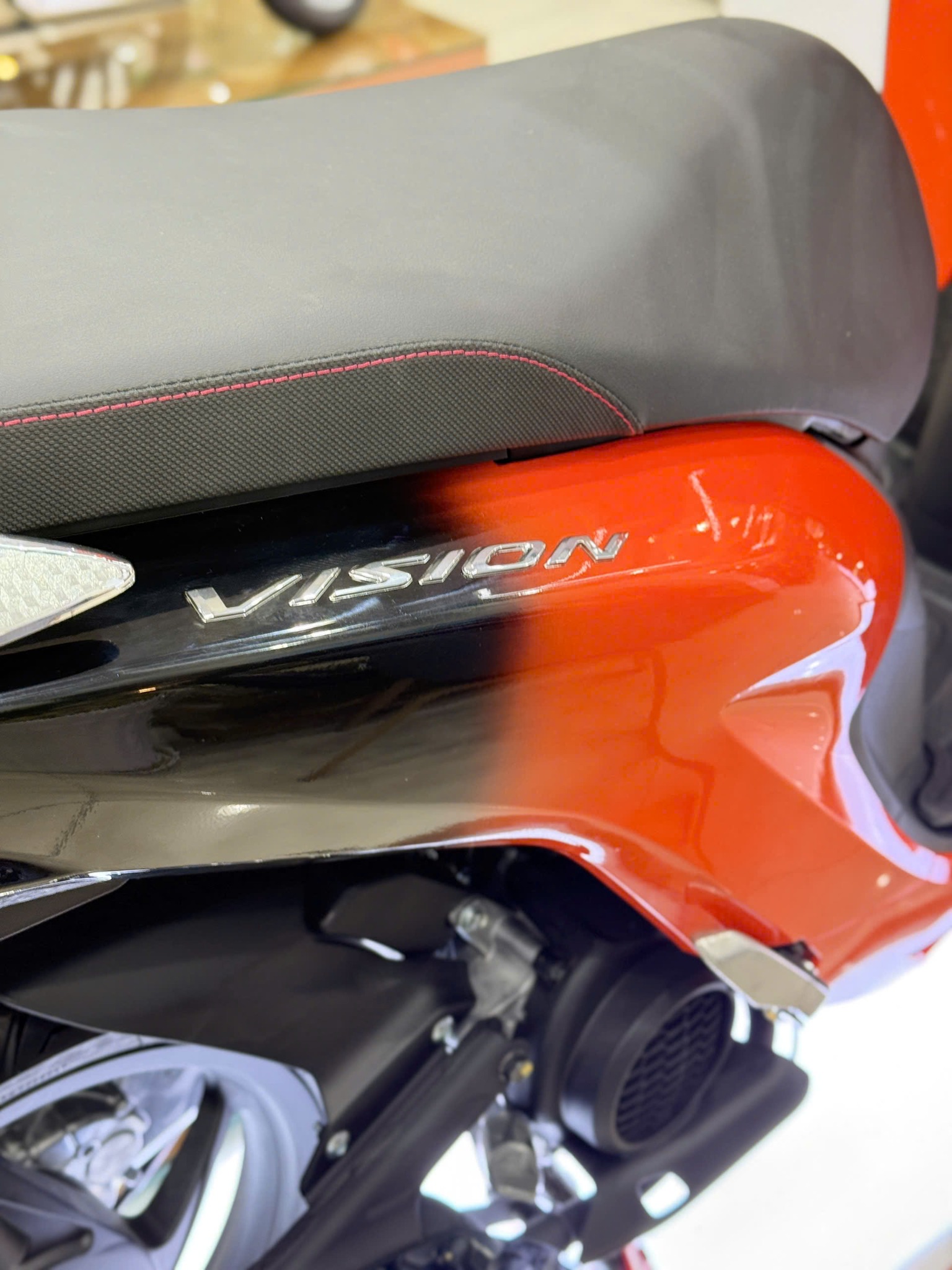 VISION CAM LOANG ĐEN