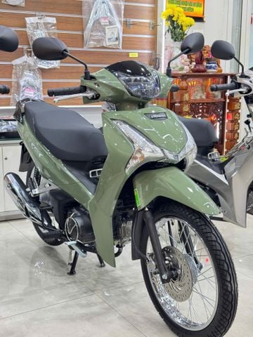 Future Xanh Bơ - Bánh Căm