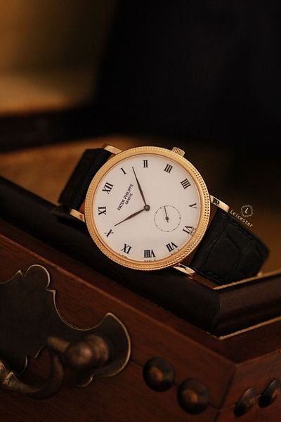  PATEK PHILIPPE CALATRAVA 3919J 