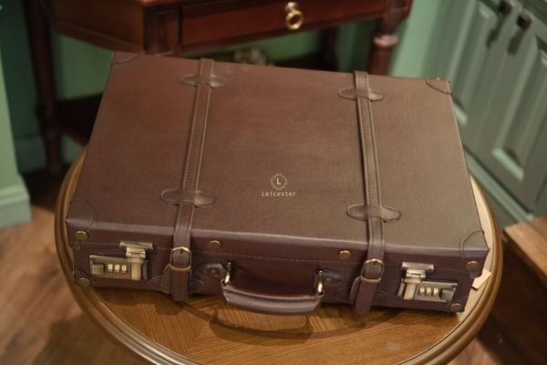  Vintage Suitcases Set 