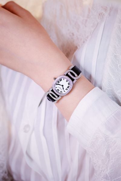  PATEK PHILIPPE GOLDEN ELLIPSE 4830 