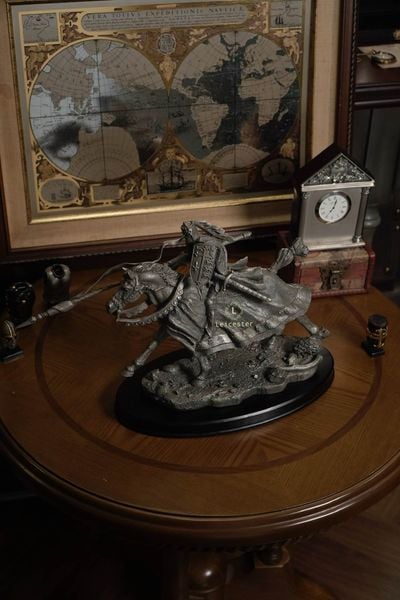  “Path to Glory” Pewter Knight Statue by Jim Ponter 