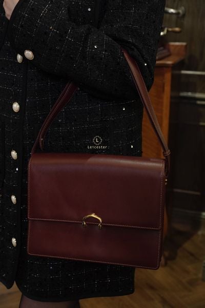  1990s MUST DE CARTIER SHOULDER BAG 