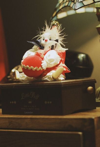  Hộp Nhạc Toa Chú Hề 